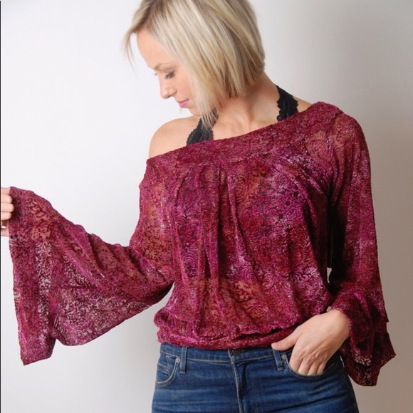 Free People Tops - Free people off the shoulder top